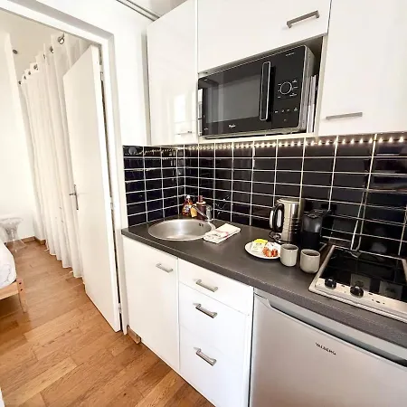 Charming Parisian 2 * Parigi