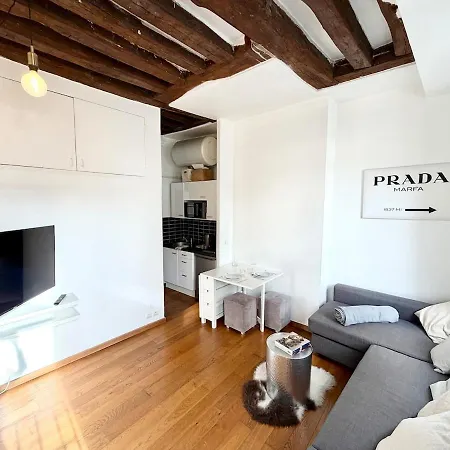 Apartment Charming Parisian 2 Paris