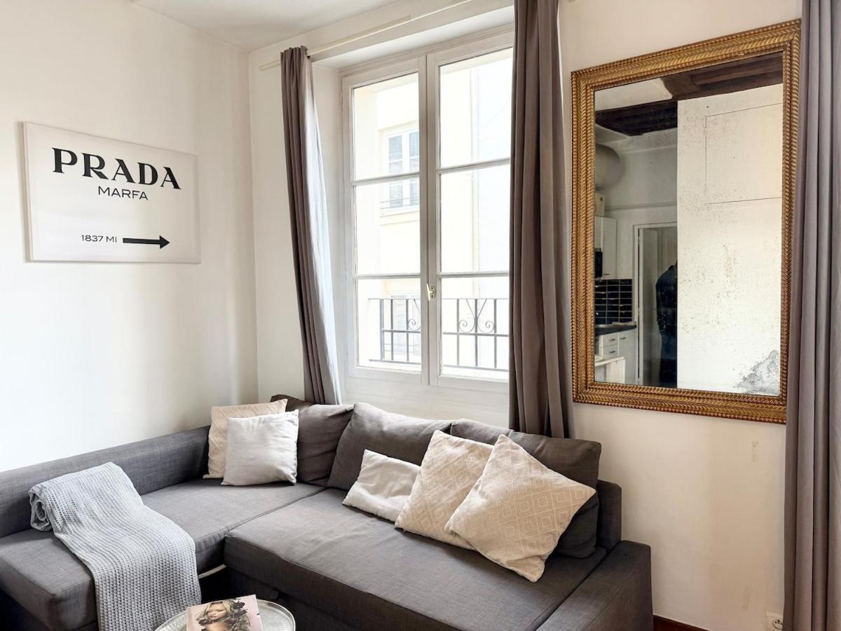Apartment Charming Parisian 2 *